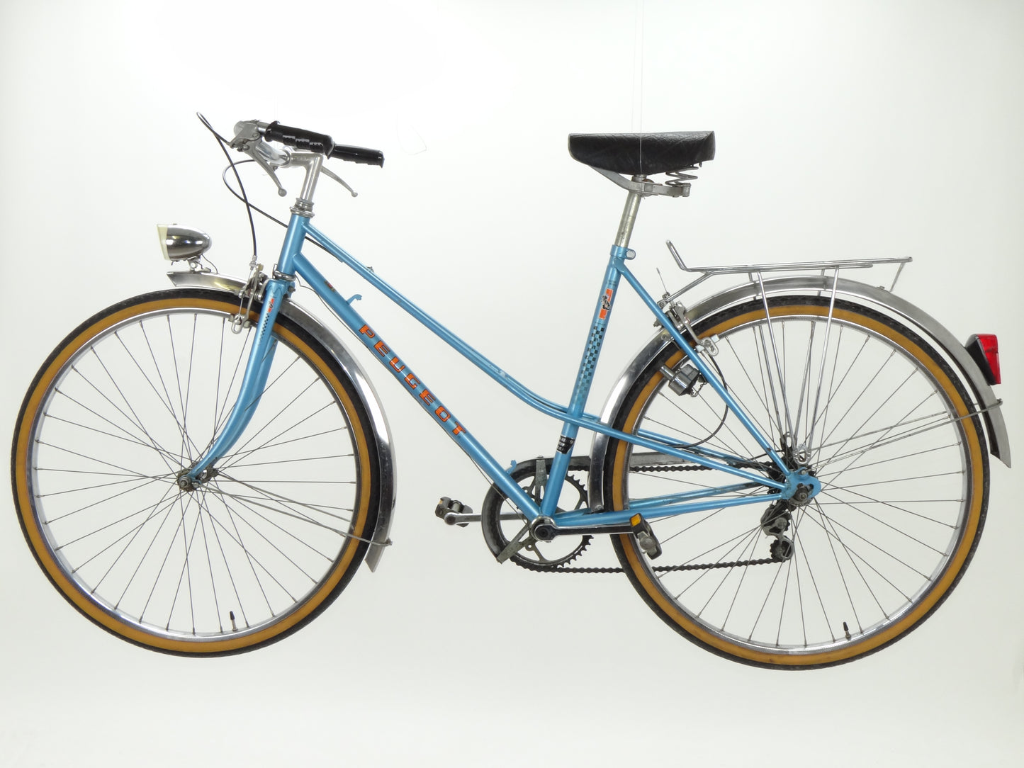 Peugeot Mixte 103