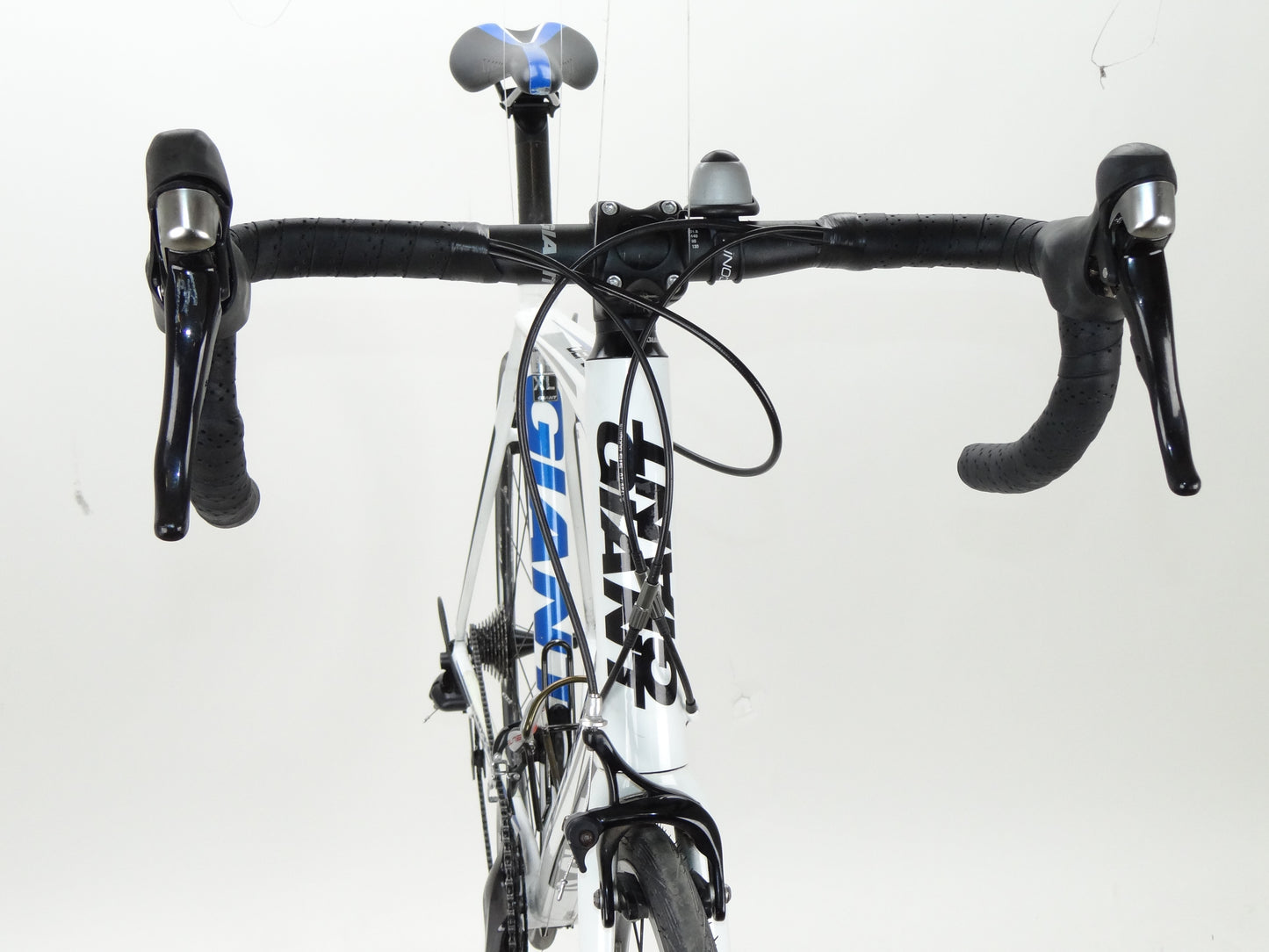 Giant Defy