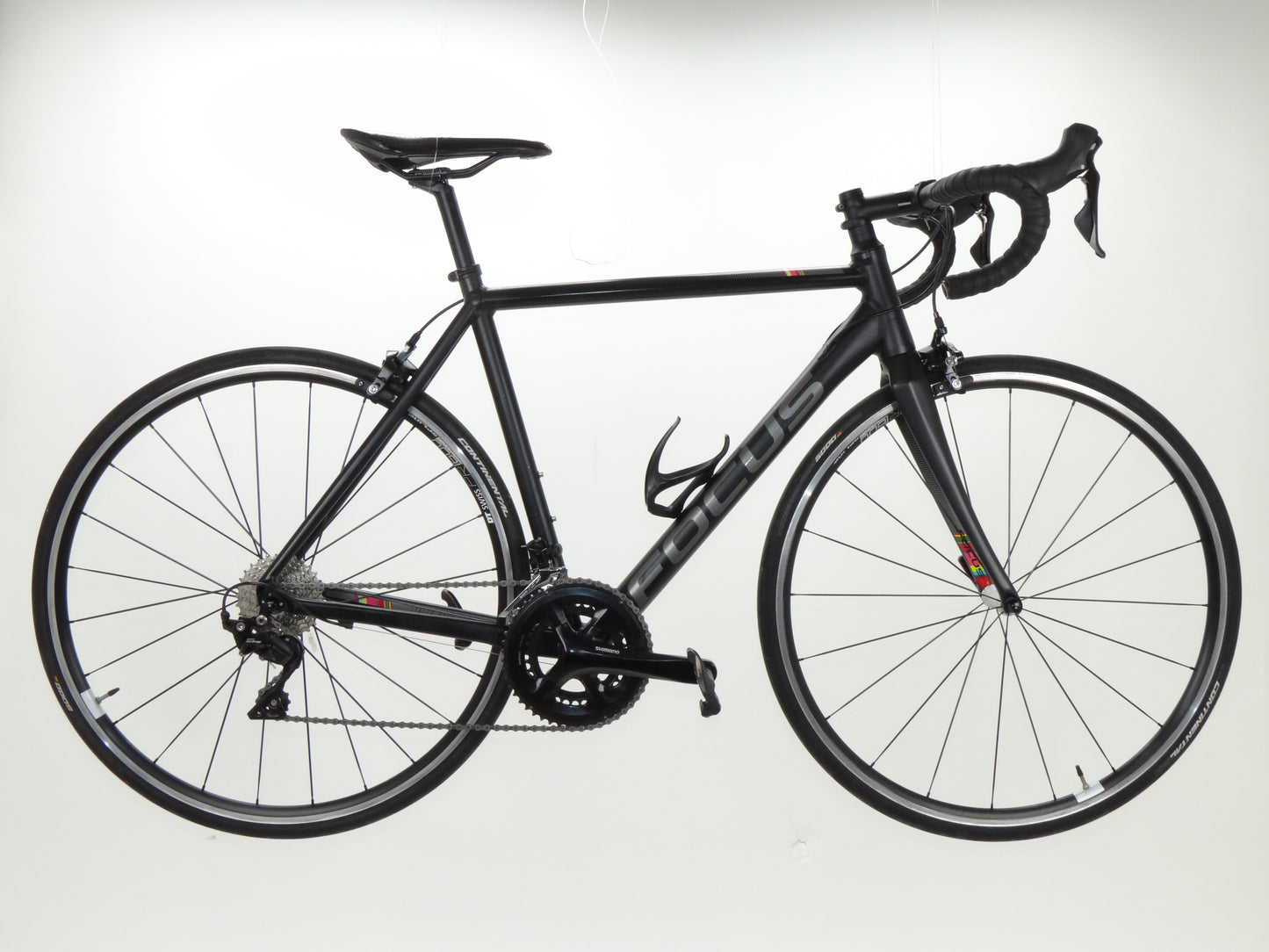 Focus Izalco Race