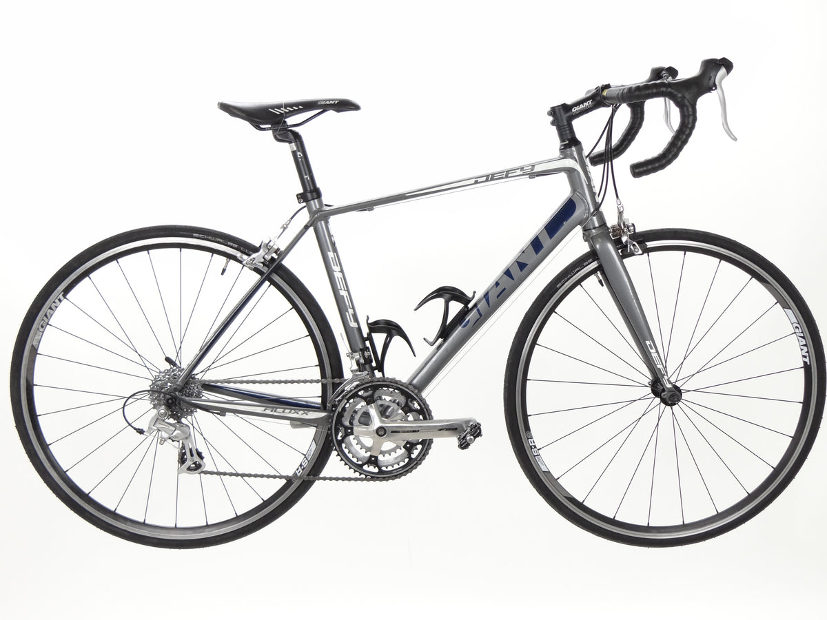 Giant Defy
