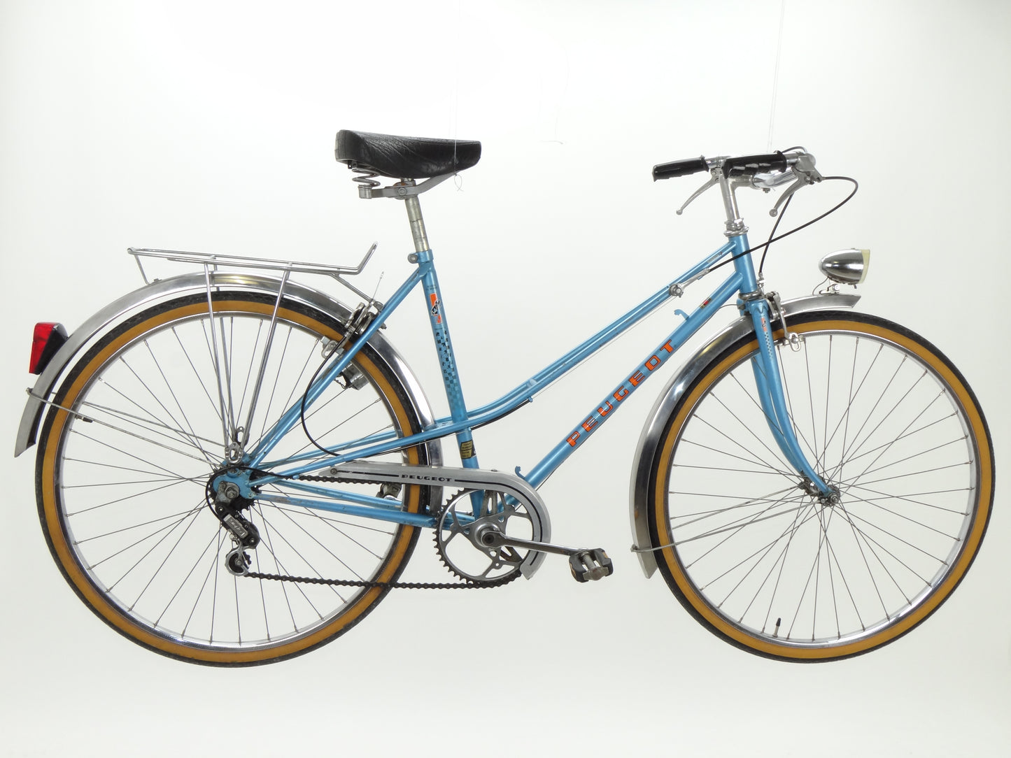 Peugeot Mixte 103